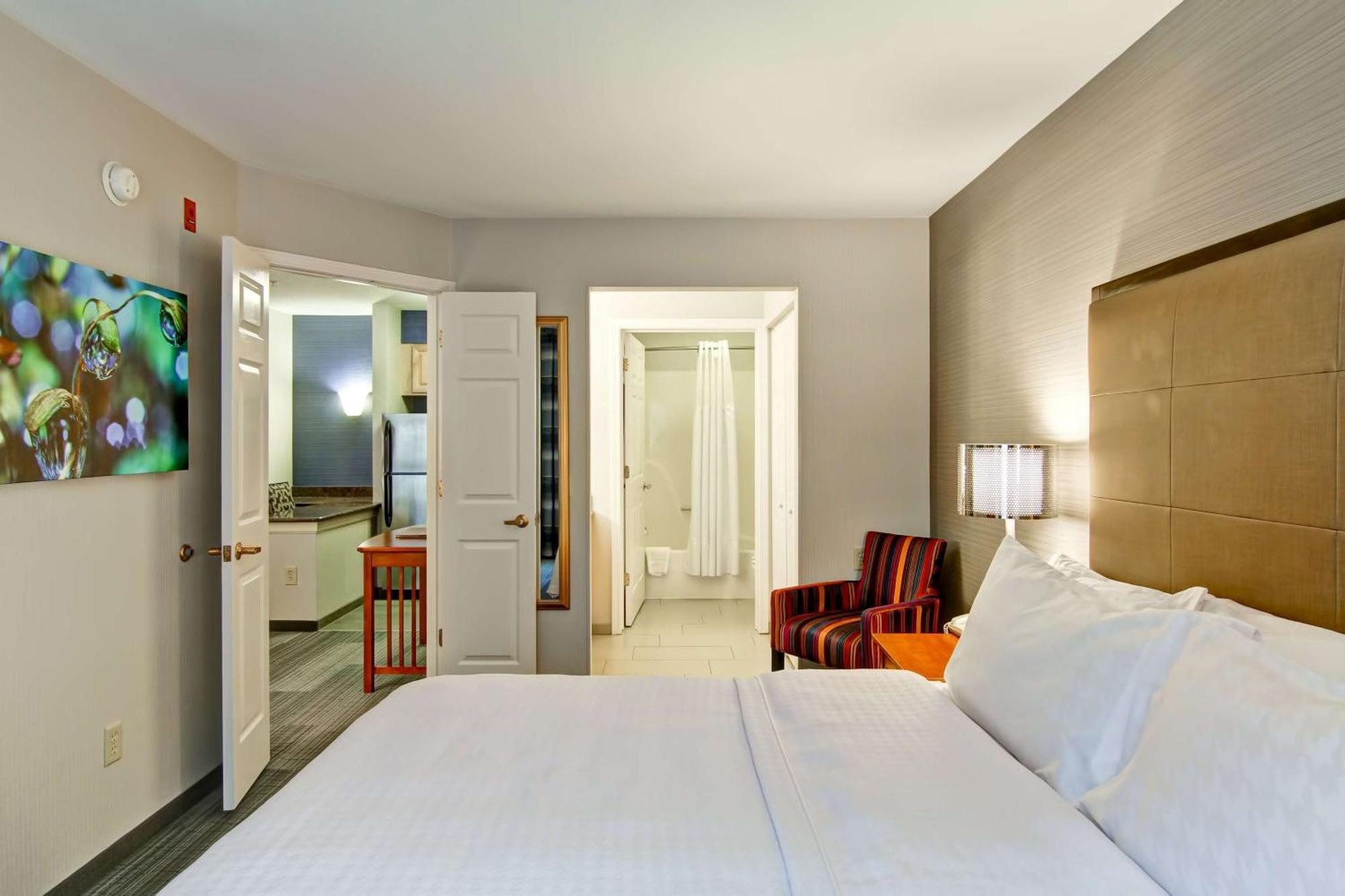 Homewood Suites By Hilton Stratford Eksteriør billede